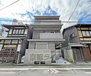 シャーメゾン舞鶴【202号室】の外観