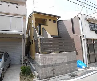 ラーク【2階】の外観