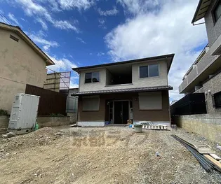 ローゼ八坂【2階】の外観