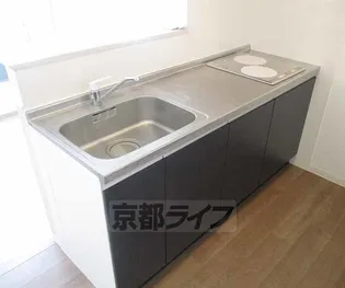 ラ・ベルヴィ【406号室】のキッチン