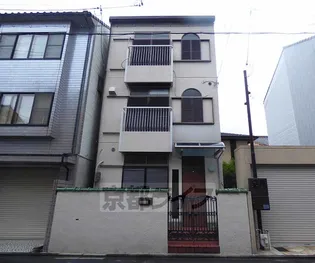 京都府京都市北区衣笠高橋町【一戸建】の外観