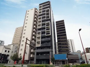 プレサンス難波フィールド【6階】の外観