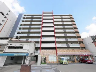 セレニテ福島カルム【2階】の外観