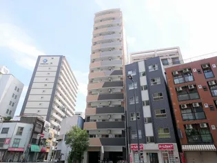 ラシュレエグゼ難波南【2階】の外観