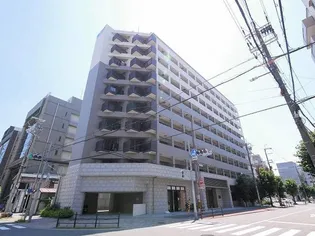 ラクラス新大阪【8階】の外観