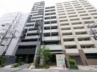 フェールヴィル阿波座【5階】の外観