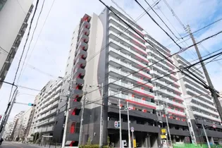 セレニテ新大阪グランデ シュッド【4階】の外観