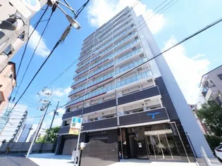 セレニテ十三ミラク【2階】の外観