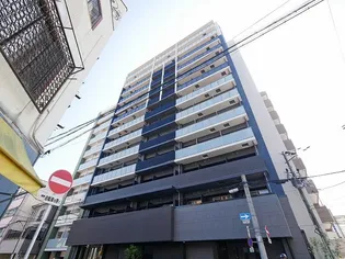 プレサンス難波デヴァンテ【2階】の外観
