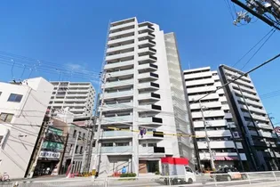 シーズンフラッツ梅田EAST【2階】の外観