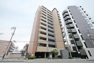 プレサンス福島ニューゲート【6階】の外観