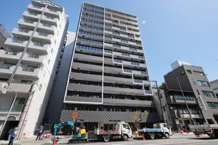 ファステート難波ラグジュ【2階】の外観