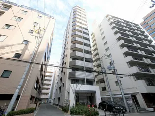 クリスタルグランツ新大阪【3階】の外観