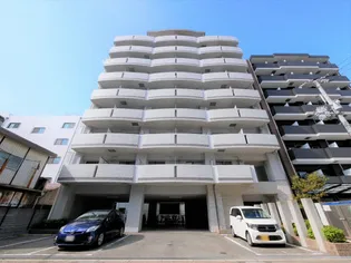 ルクレ新大阪レジデンス【2階】の外観