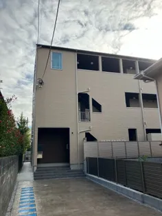 Lavare新中里【1階】の外観