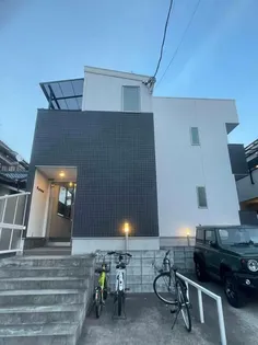 B プロウドの画像