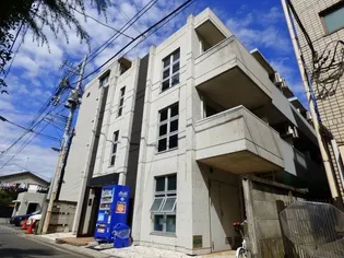 UN BRILLANTの画像