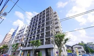 プラティーク・キューヴ【4階】の外観