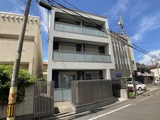 ラトール【1階】の外観