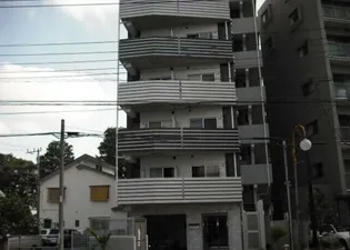 スパシエ カステロ 新都心【2階】の外観