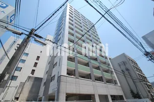 ヴァレーレ県庁前の画像