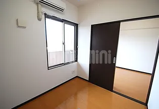 アスティオン本町【902号室】の内装