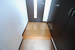 アスティオン本町【902号室】の玄関