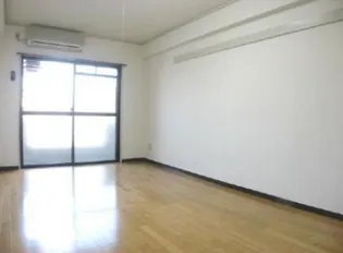 カドタパレス【2階】の内装