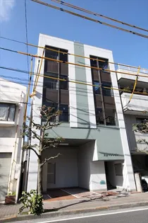 京屋マンション【4階】の外観