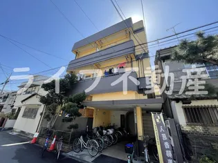 第一コーポ春日荘【2階】の外観