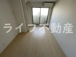 ファンライフ小阪【1階】の外観