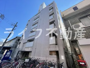 エアリーコート小阪【3階】の外観