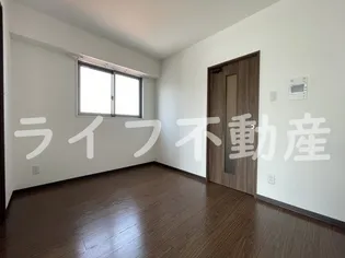 ヴァローレ布施【6階】の外観