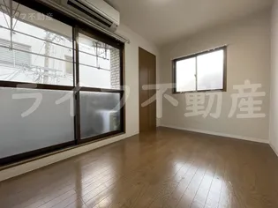 ジュノー小阪【4階】の外観