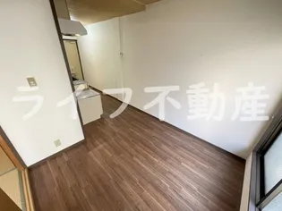 ピースハイツ長堂A棟【2階】の外観