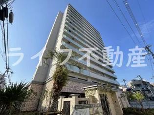 プレジオ布施ASIAN【5階】の外観