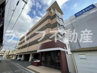 メゾンイサム【401号室】の外観