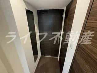 La Douceur 荒本【4階】の玄関