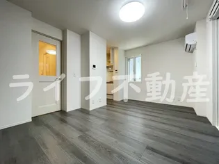 ラフィーネクローバーⅡ【2階】の外観