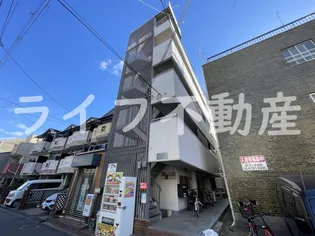 ラスター俊徳の画像