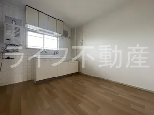 岩崎ハイツ【3階】の外観