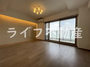 プレジオ永和ASIAN【5階】の外観