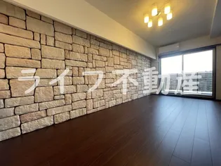 プレジオ永和ASIAN【6階】の外観