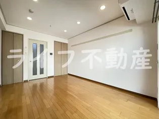 サンモール【5階】の外観