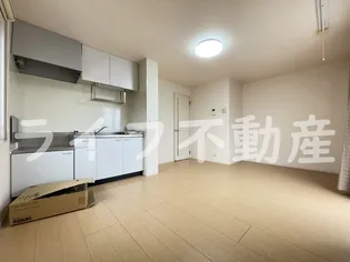 第6ウエスタンハイツ【1階】の外観