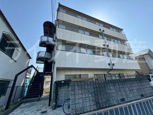 イーストコート清水【4階】の外観