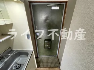 ベルハイム友井【3階】の玄関