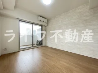 La Douceur 荒本【3階】の居間