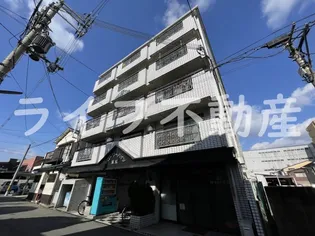 グローリーハイツ東成【1階】の外観