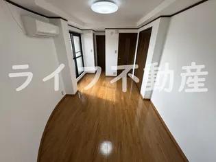 小阪駅前ヴィラデステ【6階】の外観